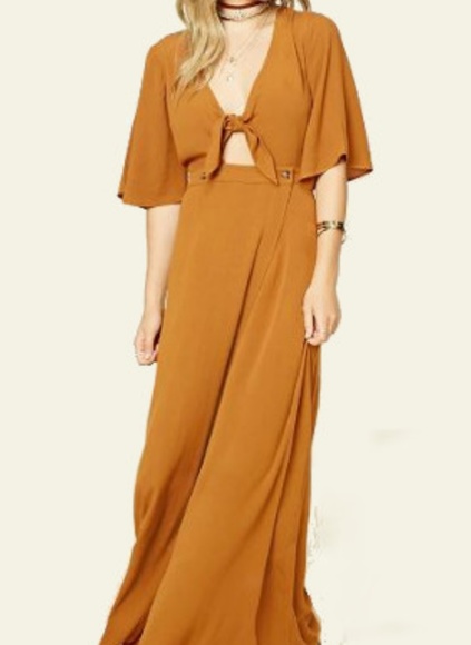 Forever 21 Dresses & Skirts - Camel Tie Front Maxi Dress